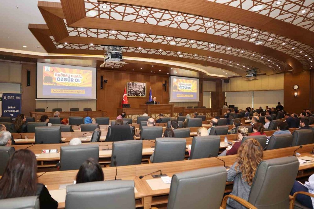 "Bağımlı Olma, Özgür Ol" Projesi Farkındalık Oluşturuyor