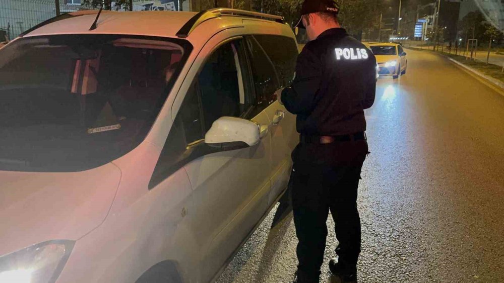 Polis Suça Ve Suçluya Geçit Vermiyor