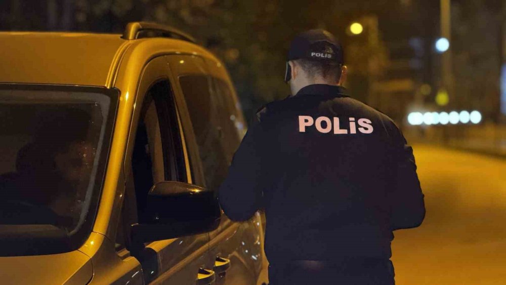 Polis Suça Ve Suçluya Geçit Vermiyor