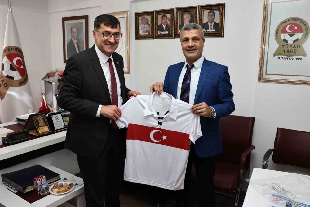 Antrenörlerin Çalışma Şartlarını Güçlendirecek Projeler Ele Alındı