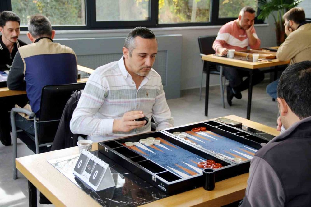 Osb’nin 4. Firmalar Arası Tavla Turnuvası’nda Şampiyon Belli Oldu