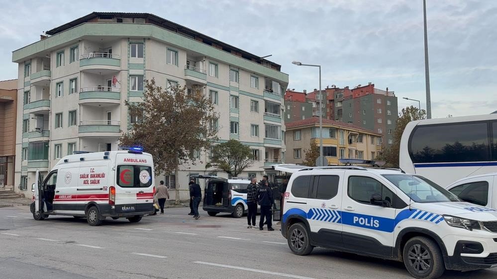 Uzun Namlulu Silahla Cinayet İşleyen Zanlı, Trafik Polislerinin Nefes Kesen Takibiyle Yakalandı
