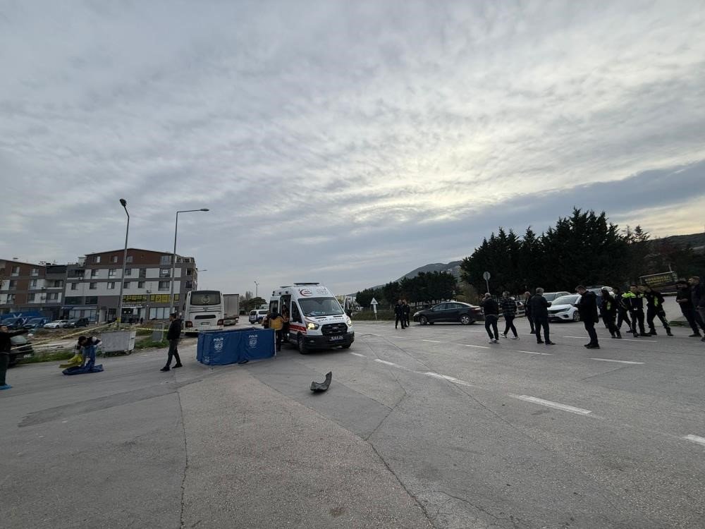 Uzun Namlulu Silahla Cinayet İşleyen Zanlı, Trafik Polislerinin Nefes Kesen Takibiyle Yakalandı