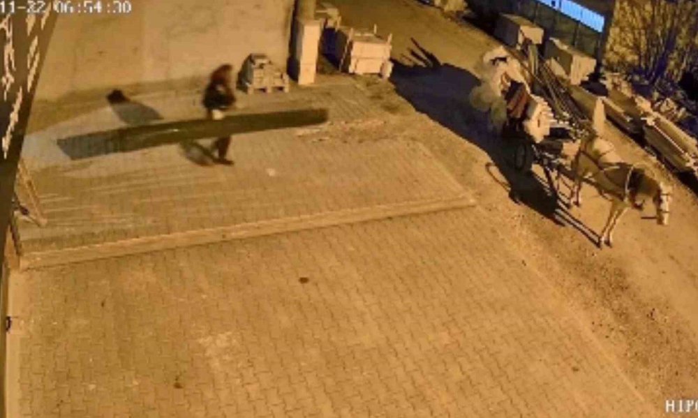 35 Bin Tl Değerindeki Eşyaları Çalan Şüpheliler Yakalandı