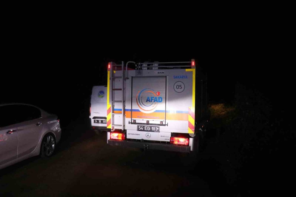 Araç Yanında Kan İzleri, Cesedi İse 150 Metre Aşağıda Bulundu