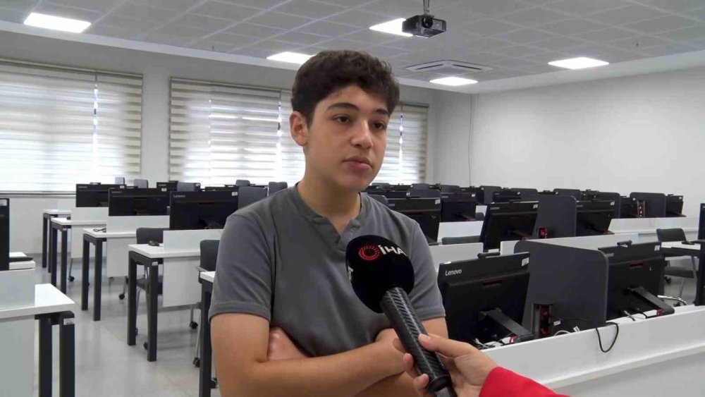 Türkiye’de Bir İlk: Lise Öğrencileri Bir Ay Boyunca Üniversiteli Oldu