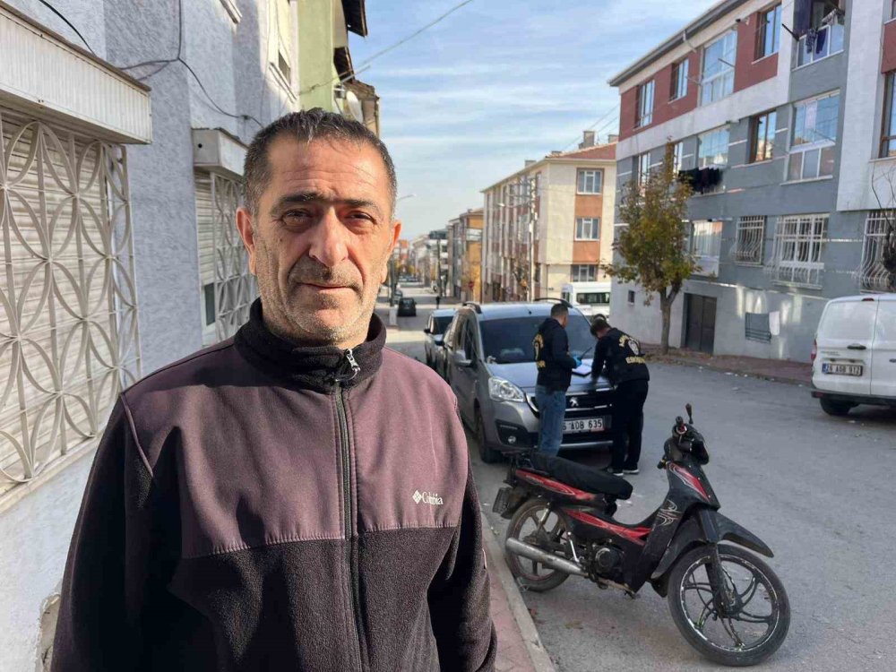 Yürüme Güçlüğü Çeken Simitçinin Çalınan Ekmek Teknesi 3 Günde Bulundu