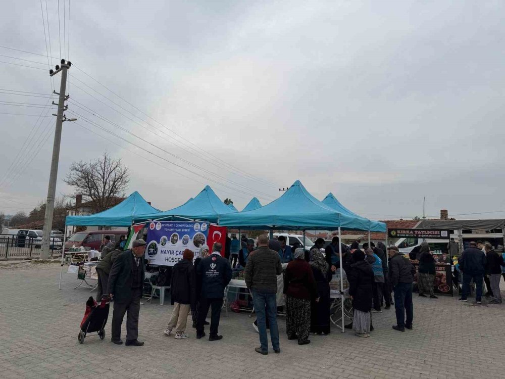 Geliri Gazze’ye Ulaştırmak Amacı İle Hayır Çarşısı Açıldı