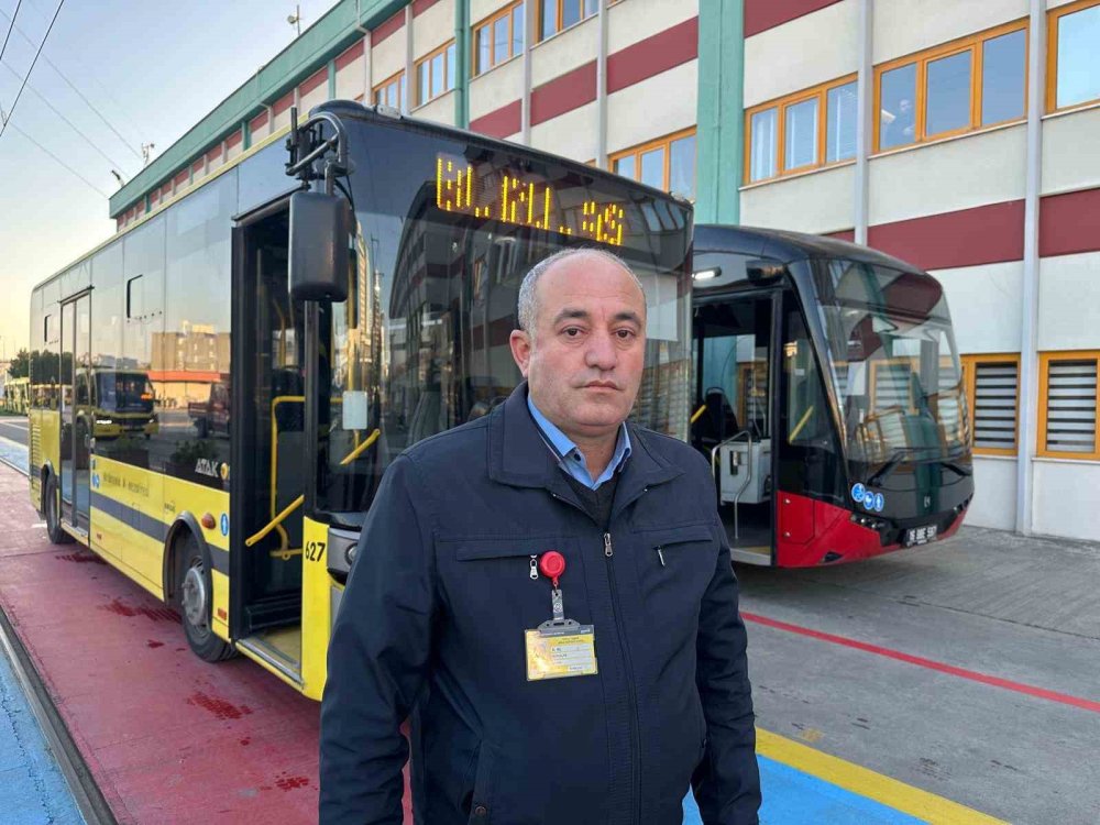 Otobüste Fenalaşan Adam İçin Zamanla Yarış
