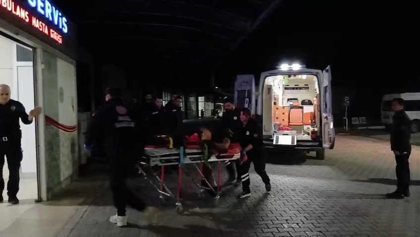 Zeytinlikte Bıçaklı Saldırı 1 Kişi Ağır Yaralandı