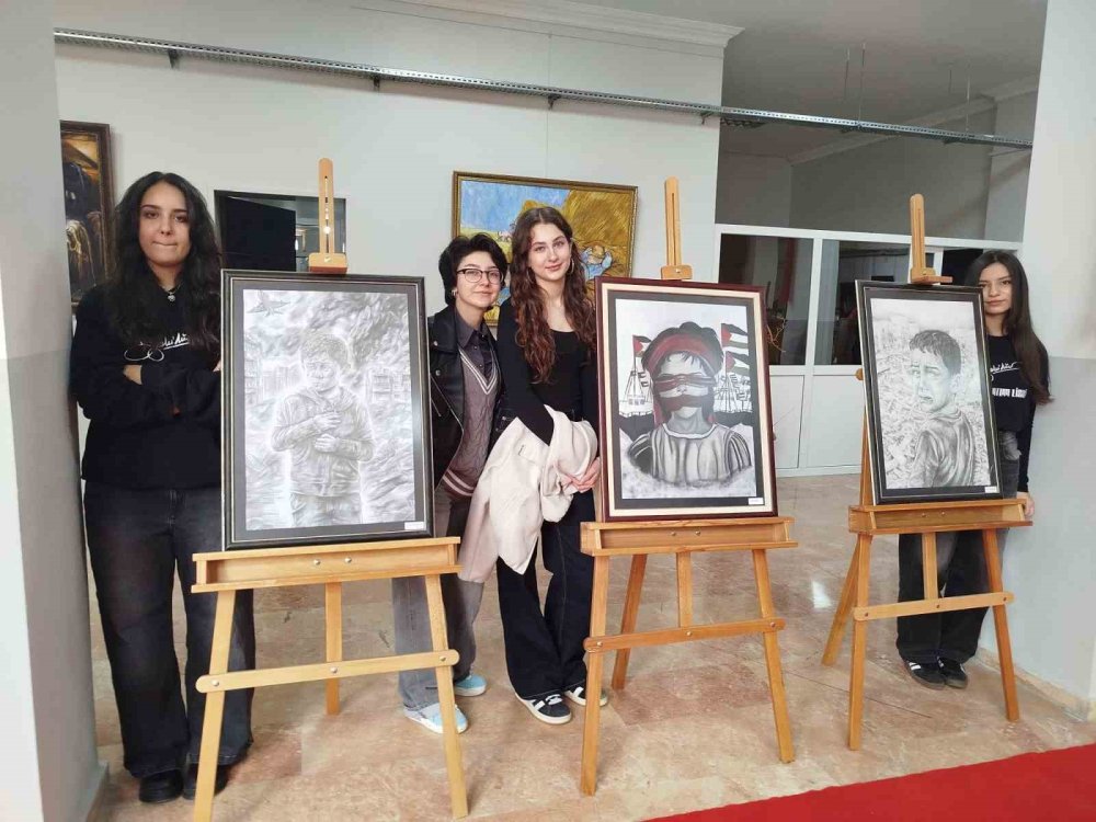 Gazzeli Çocukların Acısını Resmettiler