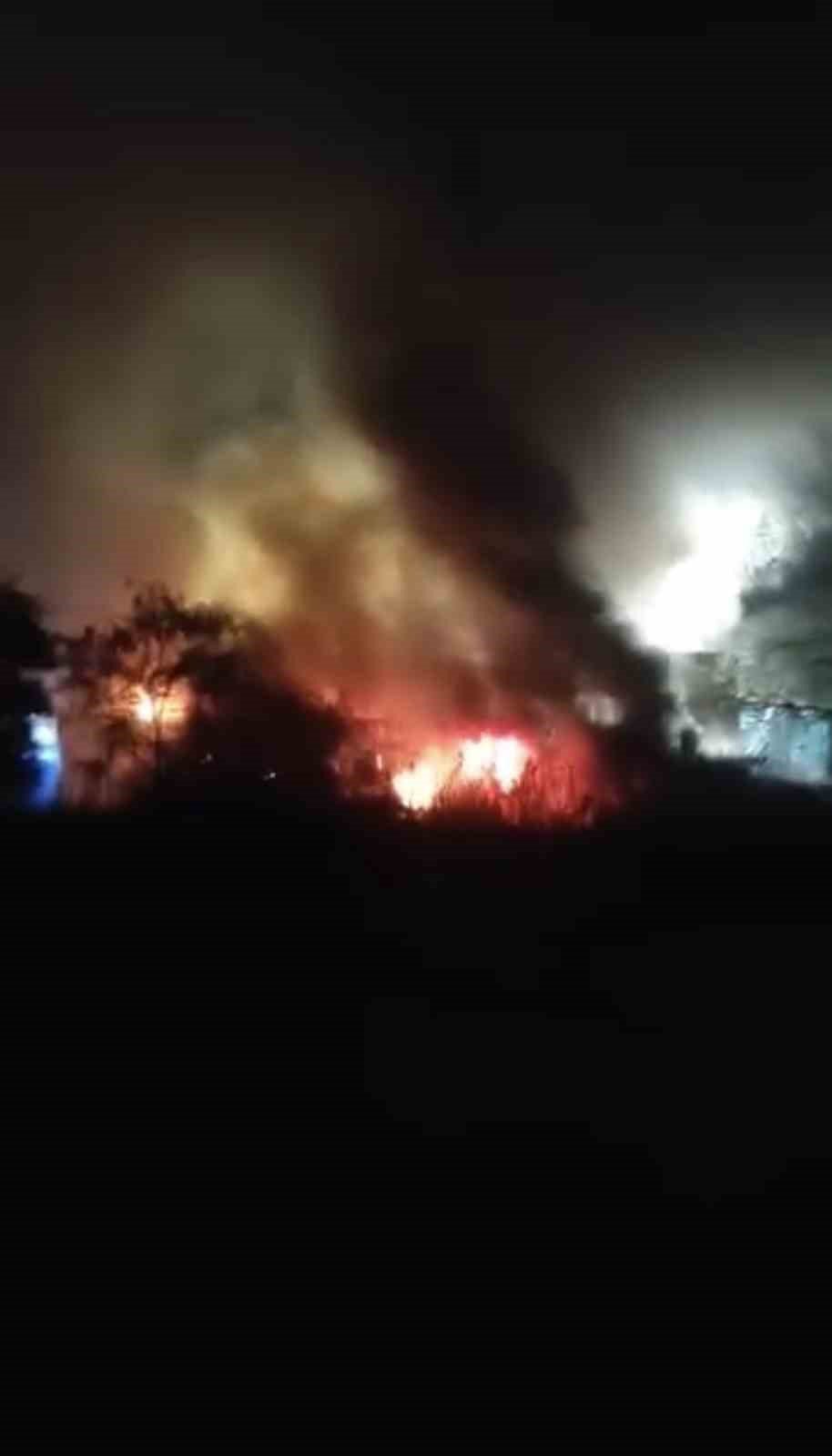 Osb’de Fabrika Yangını: 1 Kişi Yaralandı