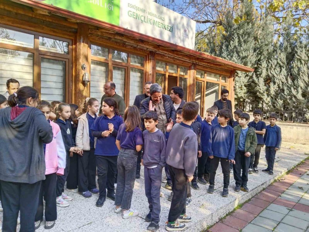 Gençlik Ve Spor İl Müdürü, Gençlerle Bir Araya Geldi