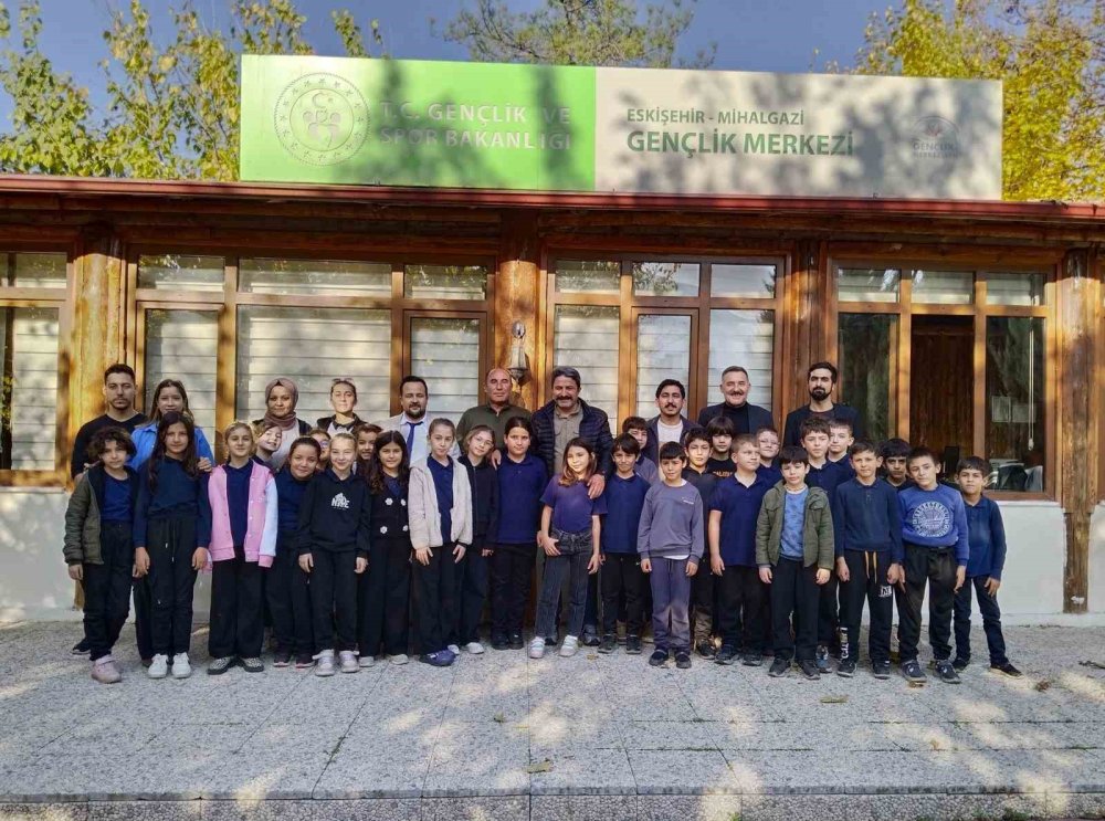 Gençlik Ve Spor İl Müdürü, Gençlerle Bir Araya Geldi