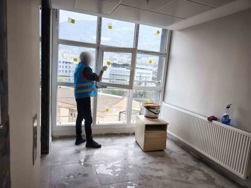 Yükümlüler Kyk Yurtlarını Temizledi