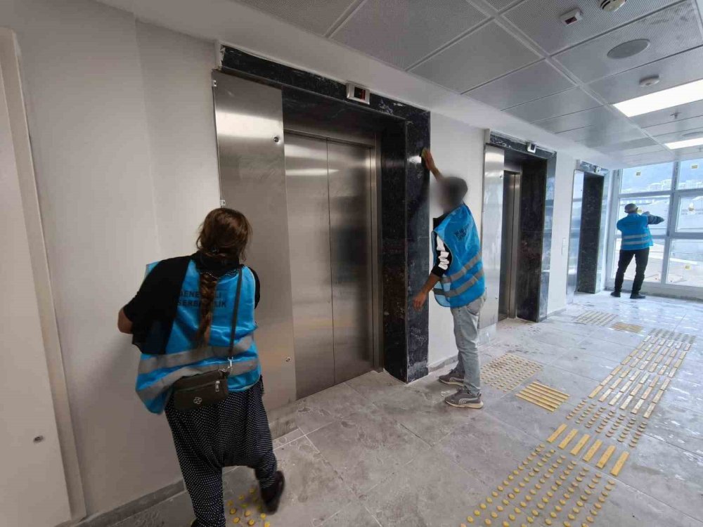 Yükümlüler Kyk Yurtlarını Temizledi