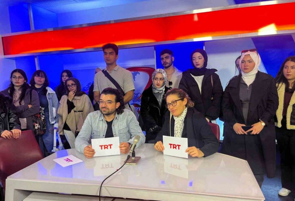 8 Öğrenci Topluluğuna Ünides Desteği