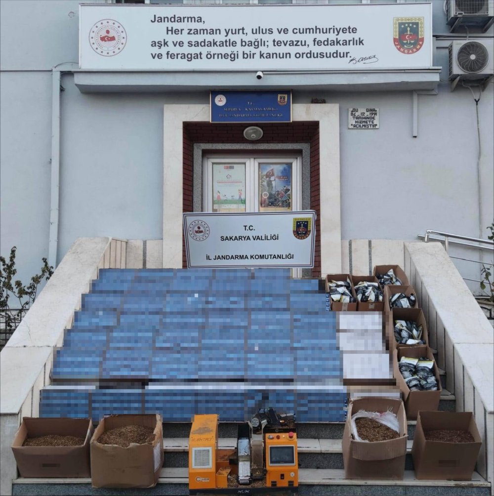 Jandarmadan 3 Ayrı Kaçakçılık Operasyonu: 3 Gözaltı