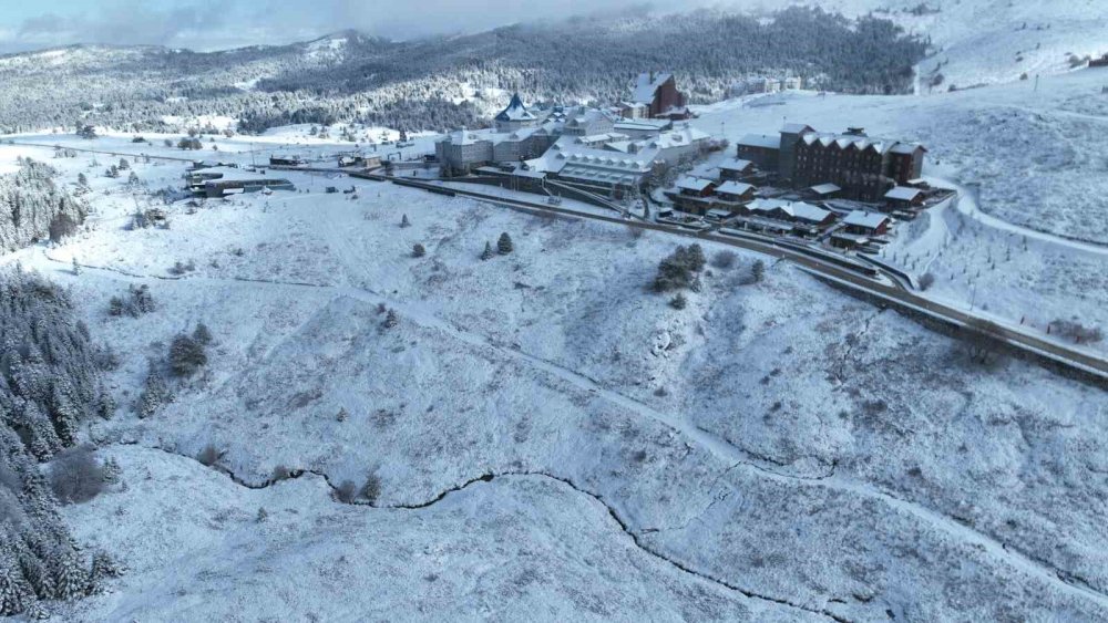 Kar Kalınlığı 10 Santimetreye Yaklaştı