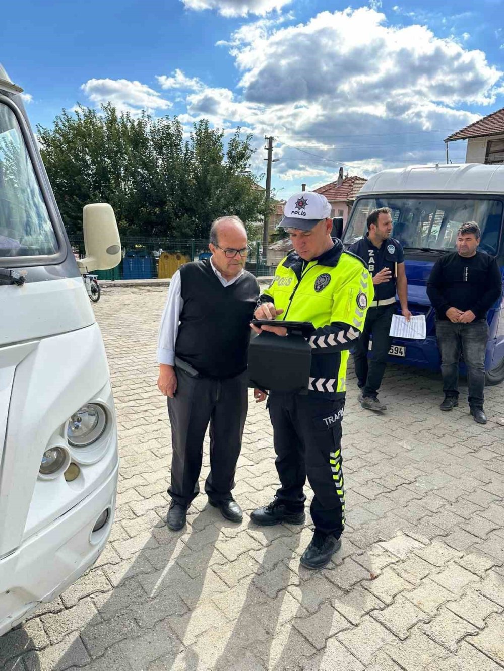 Okul Servislerine Denetim