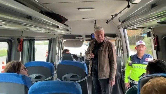 Sivil Kıyafetli Jandarmalar Sahada