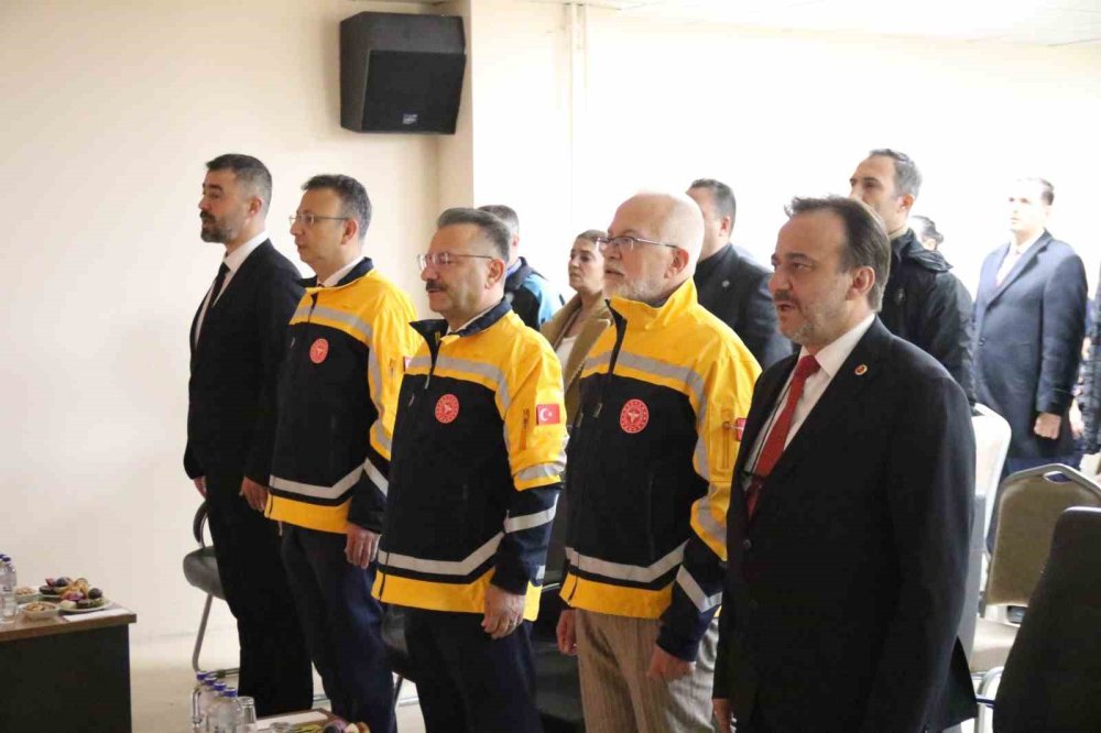 Acil Sağlık Ekiplerinin Vakalara Ulaşma Süresi 5.7 Dakikaya İndi