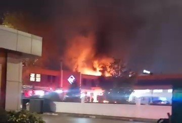 Fabrika Yangını Paniğe Neden Oldu