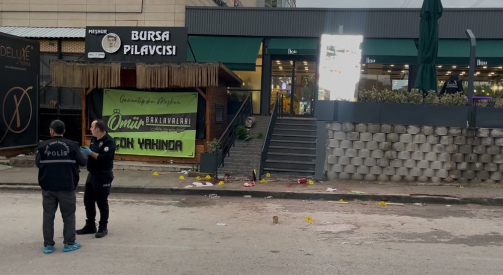 Kafede Silahlı Saldırı: 1’i Ağır 4 Yaralı