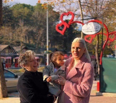 Başkan Subaşı’ndan +1 Mutluluk Kafe Çalışanlarına Özel Ziyaret