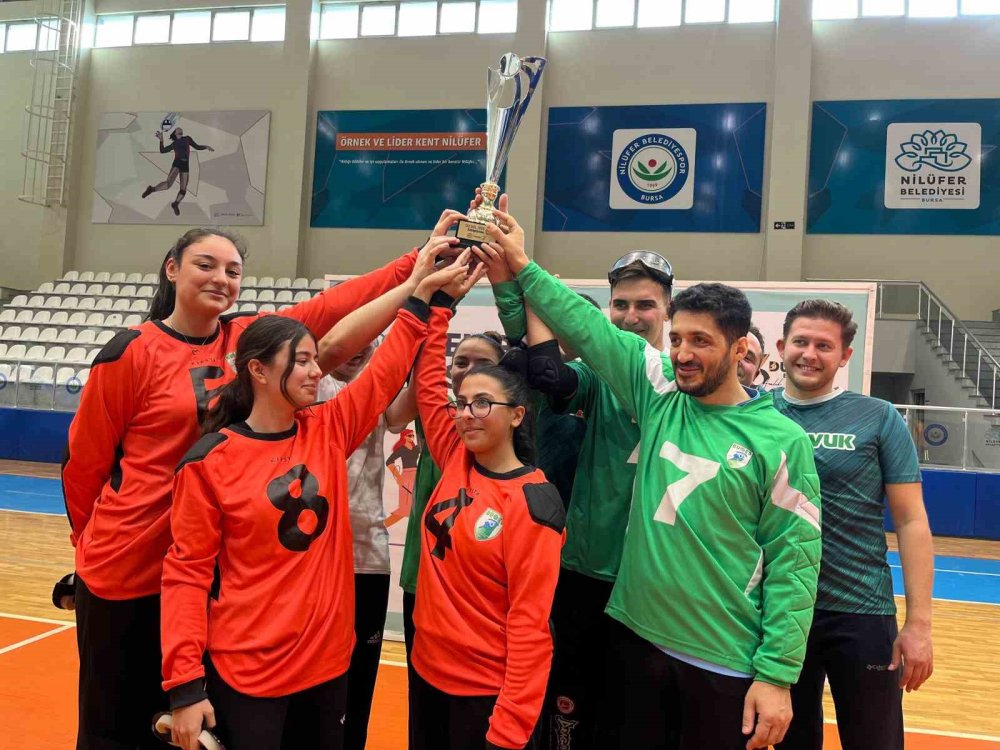 Gözler Kapalı 12 Dakikalık Maçın Kazananı Empati Oldu