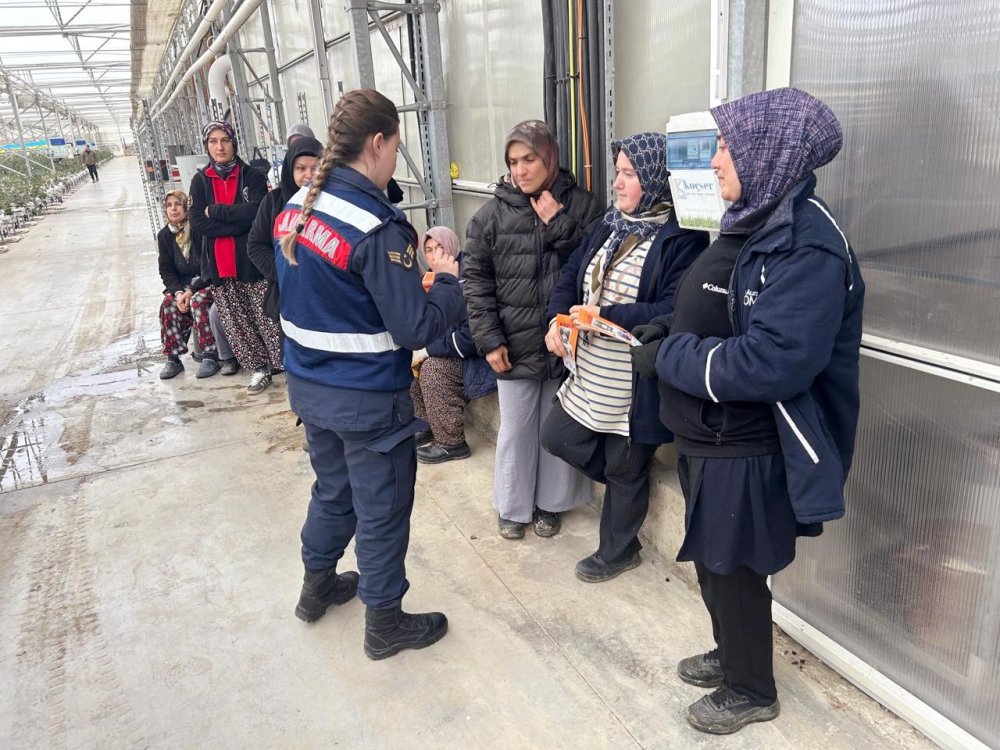 Sera Çalışanı 54 Kadına Kades Tanıtıldı