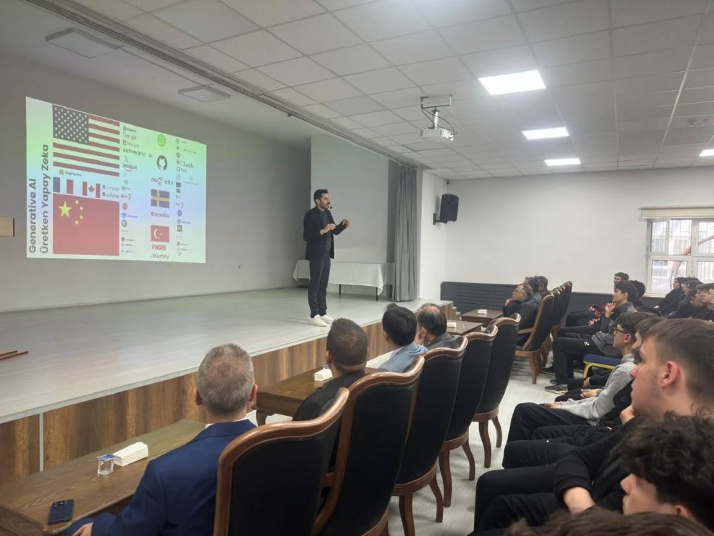 Eğitimde Yapay Zekâ Semineri Düzenlendi