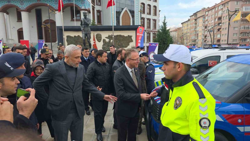 Güvenlik Güçlerine 78 Araç Tahsis Edildi