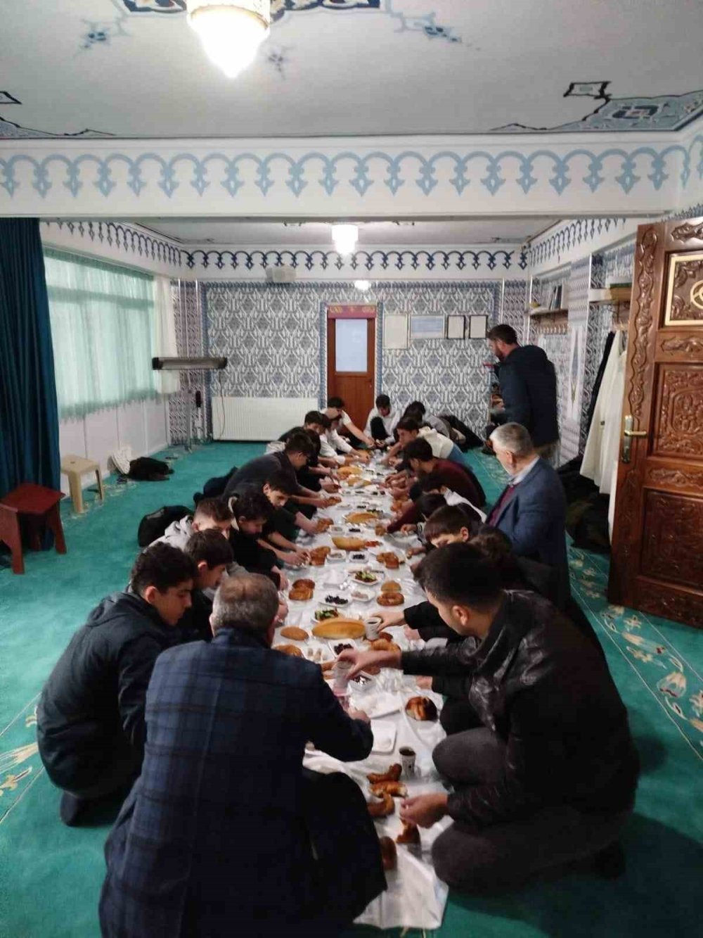 Öğrenciler Sabah Namazında Buluştu