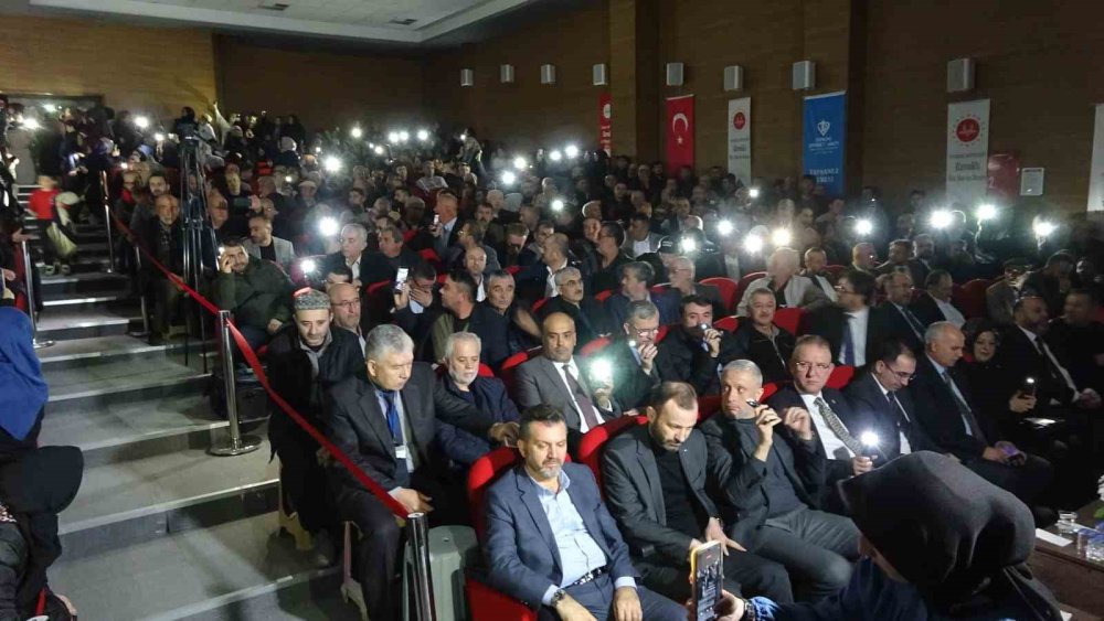 Tavşanlı’da 36 Kız Hafız İçin Görkemli İcazet Töreni