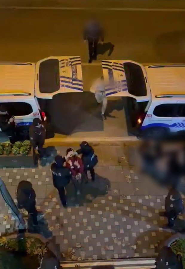 Zehir Tacirlerine Darbe, Yüklü Miktarda Uyuşturucu Ele Geçirildi