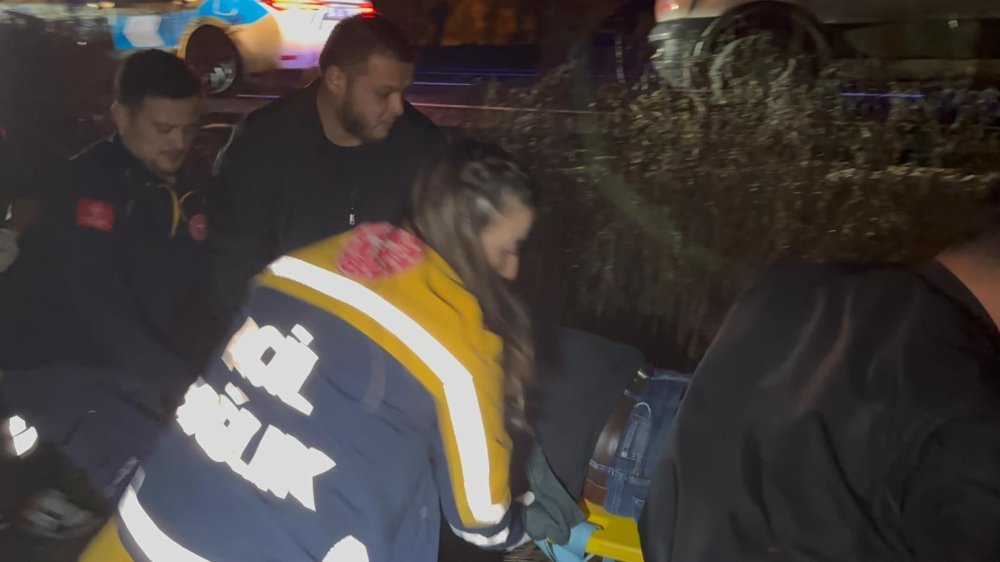 Otomobil Tarlaya Uçtu!