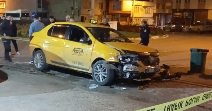 Gasp Edilen Ticari Taksi Yarım Saatlik Kovalamacayla Durduruldu