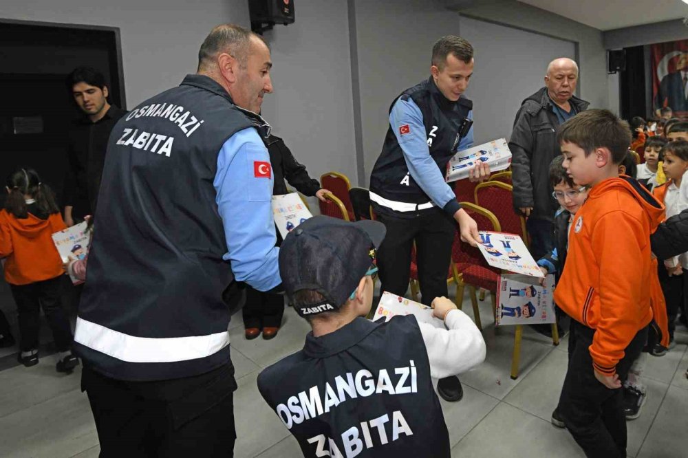 Minikler Zabıtanın Görevlerini Öğrendi