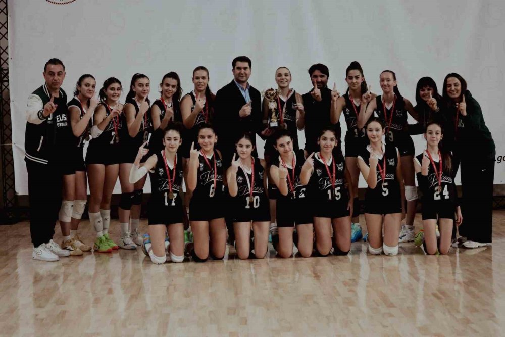 ’Okul Sporları Voleybol Yıldız Kızlar’ Müsabakaları Sonuçlandı