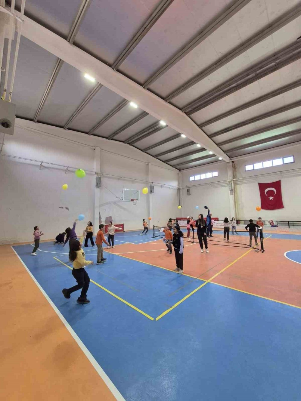 Özel Bireyler Uzmanlar Eşliğinde Dron Uçurmayı Deneyimledi