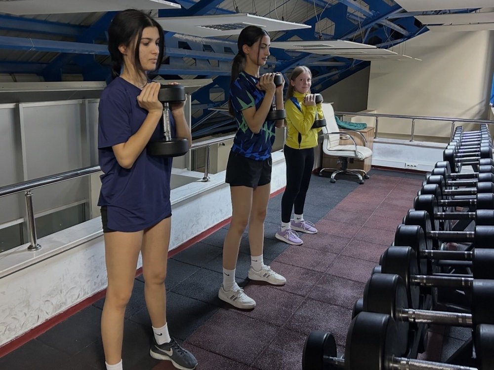 Atletizm Antrenmanları Sürüyor