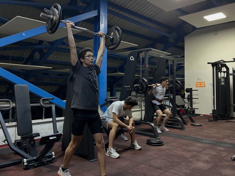 Atletizm Antrenmanları Sürüyor