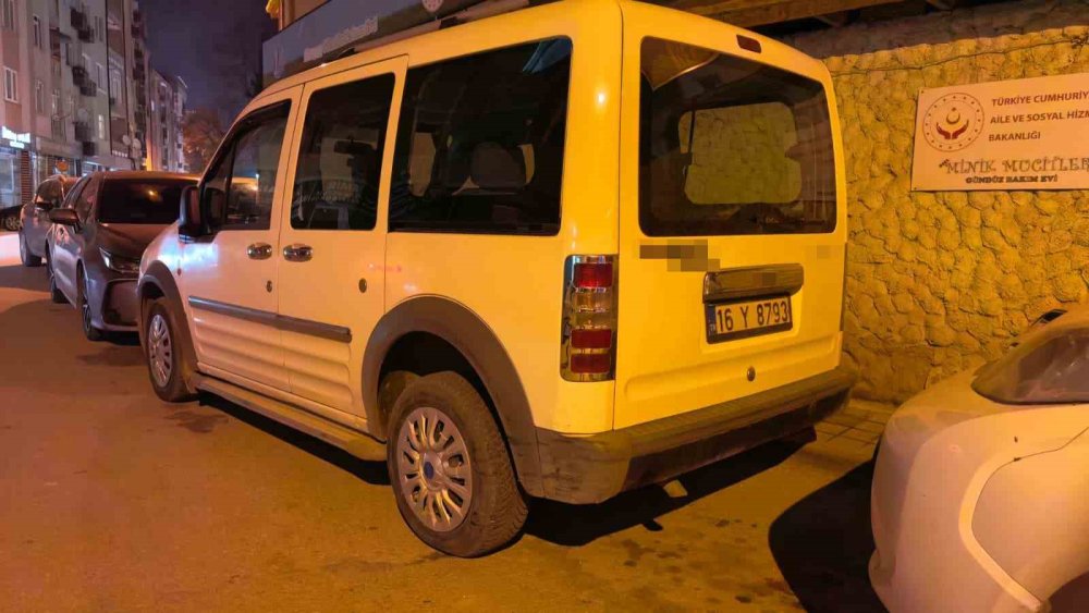 Dur İhtarına Uymayan Sürücü Kovalamaca Sonunda Yakalandı