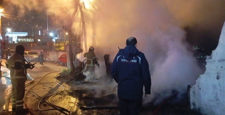 Gece Saatlerinde Yangın Paniği!