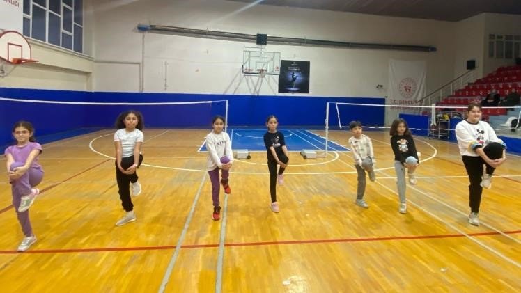 Bilecik’te Badminton Antrenmanları Yoğun Tempoda Devam Ediyor