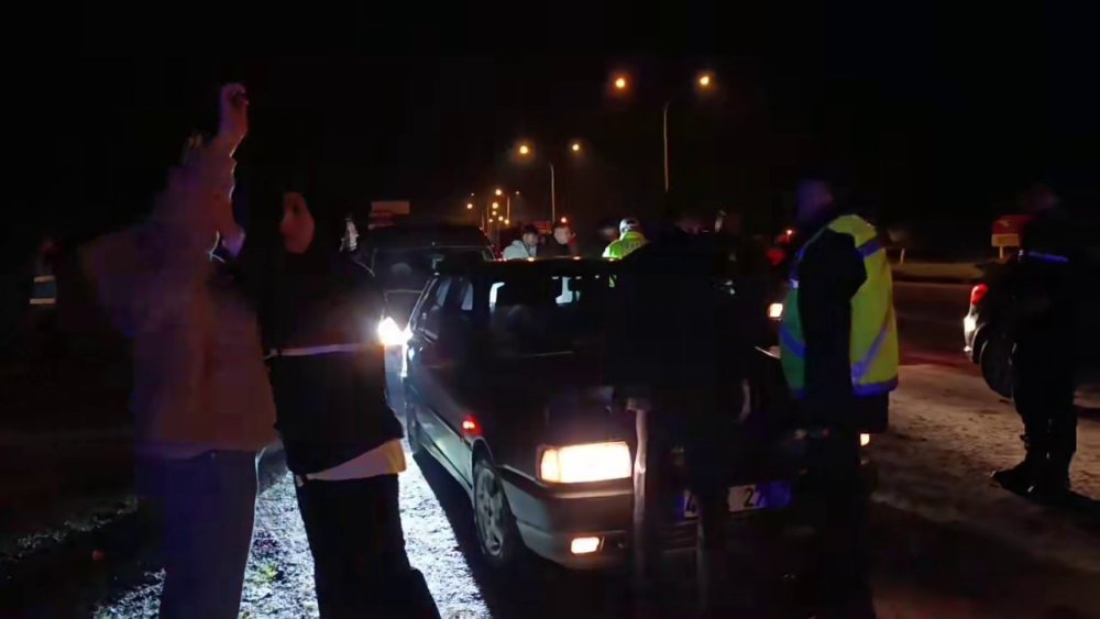 Ekiplerin Zorlu Denetimi: Alkollü Sürücü Direndi, Bir Diğeri Tepki Gösterdi