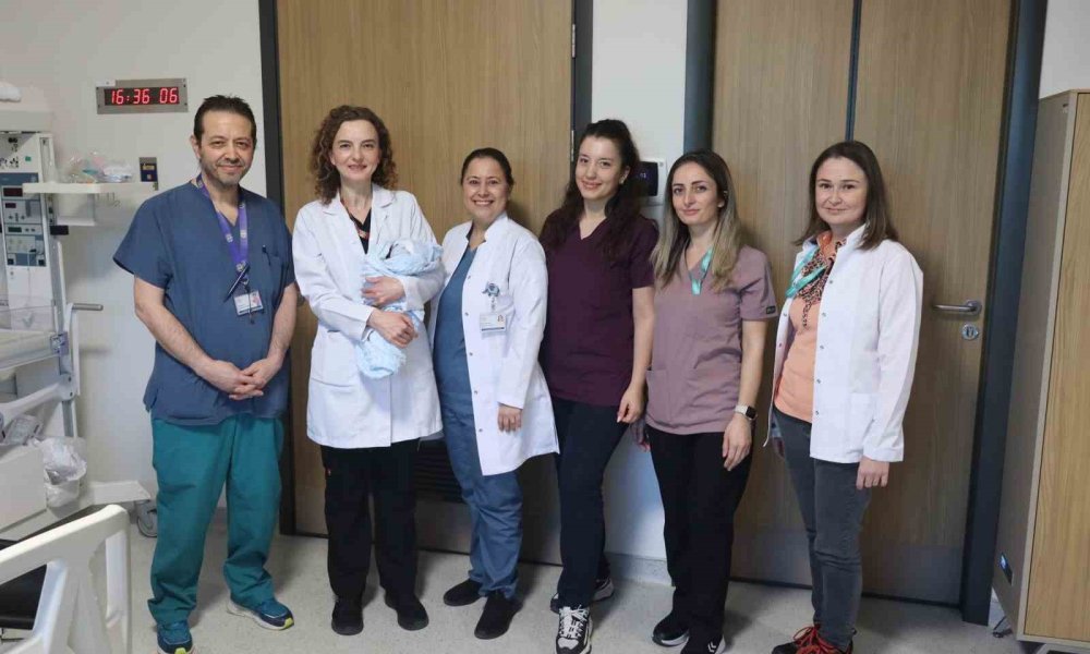 Tüp Bebek Merkezi’nde İlk Bebek Dünyaya Geldi