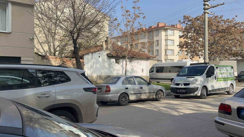 74 Yaşındaki Şahıs Evinde Ölü Bulundu