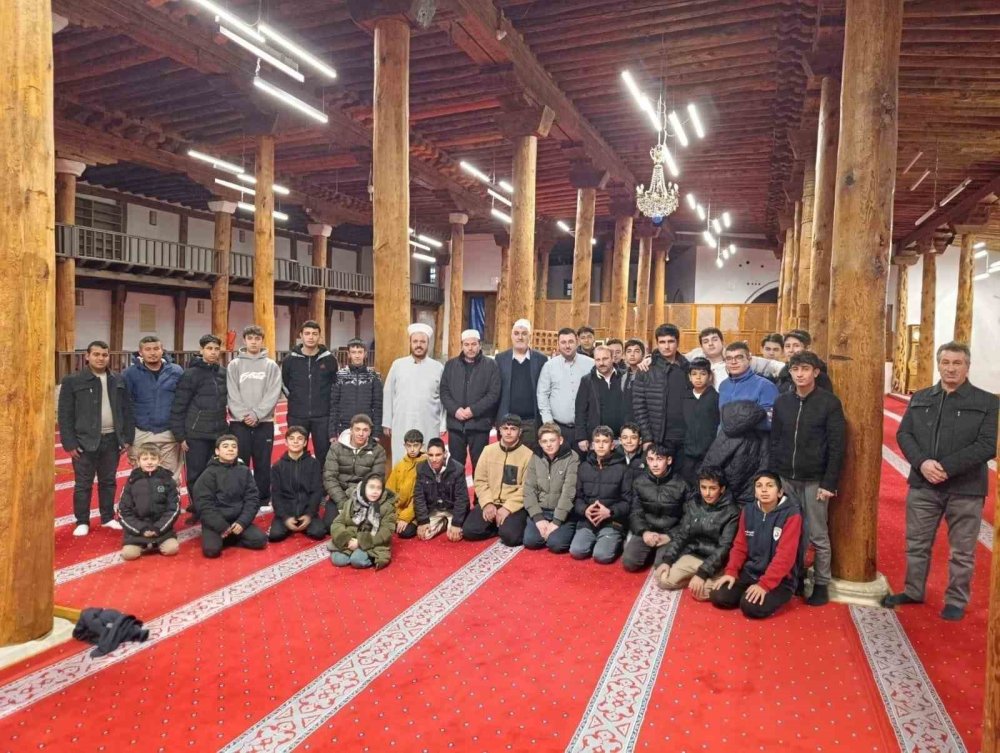 Çedes Projesi Kapsamında Öğrenciler Manevi Değerlerle Buluştu